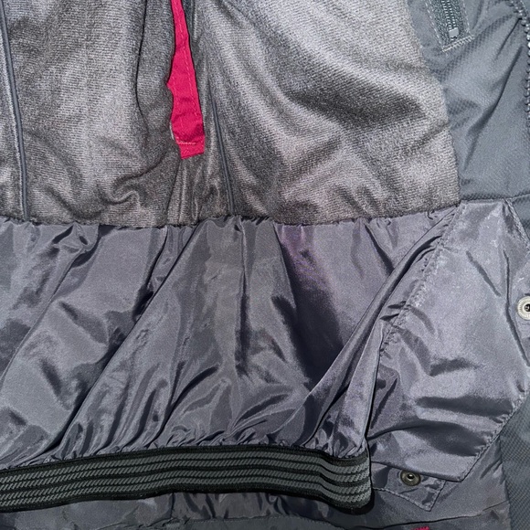 Women's Columbia Omni-Tech Faux Fur Lined Parka Size Medium - Picture 7 of 11